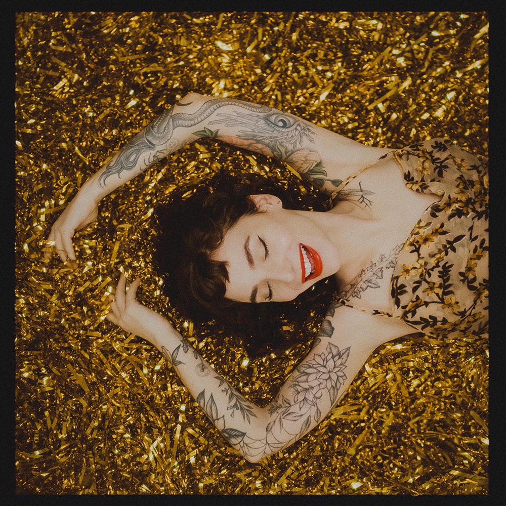 Gigi Gold - Sweet Honey
