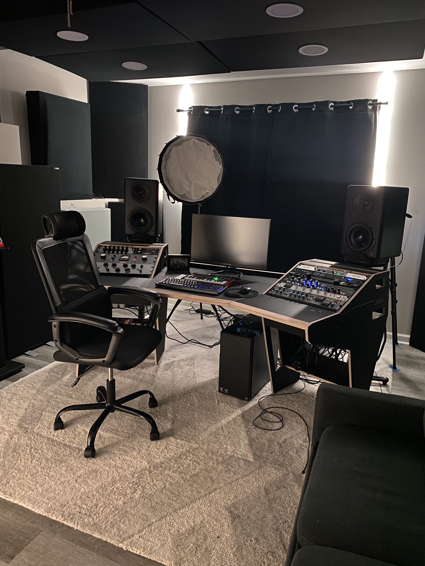 studio__IMG_2342.jpeg