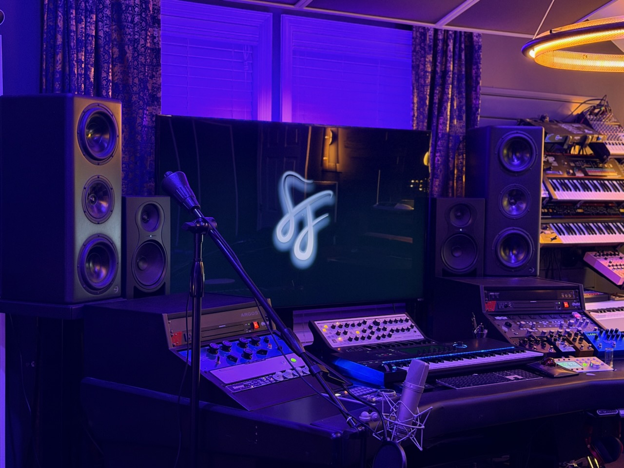Mark Siegel Studio